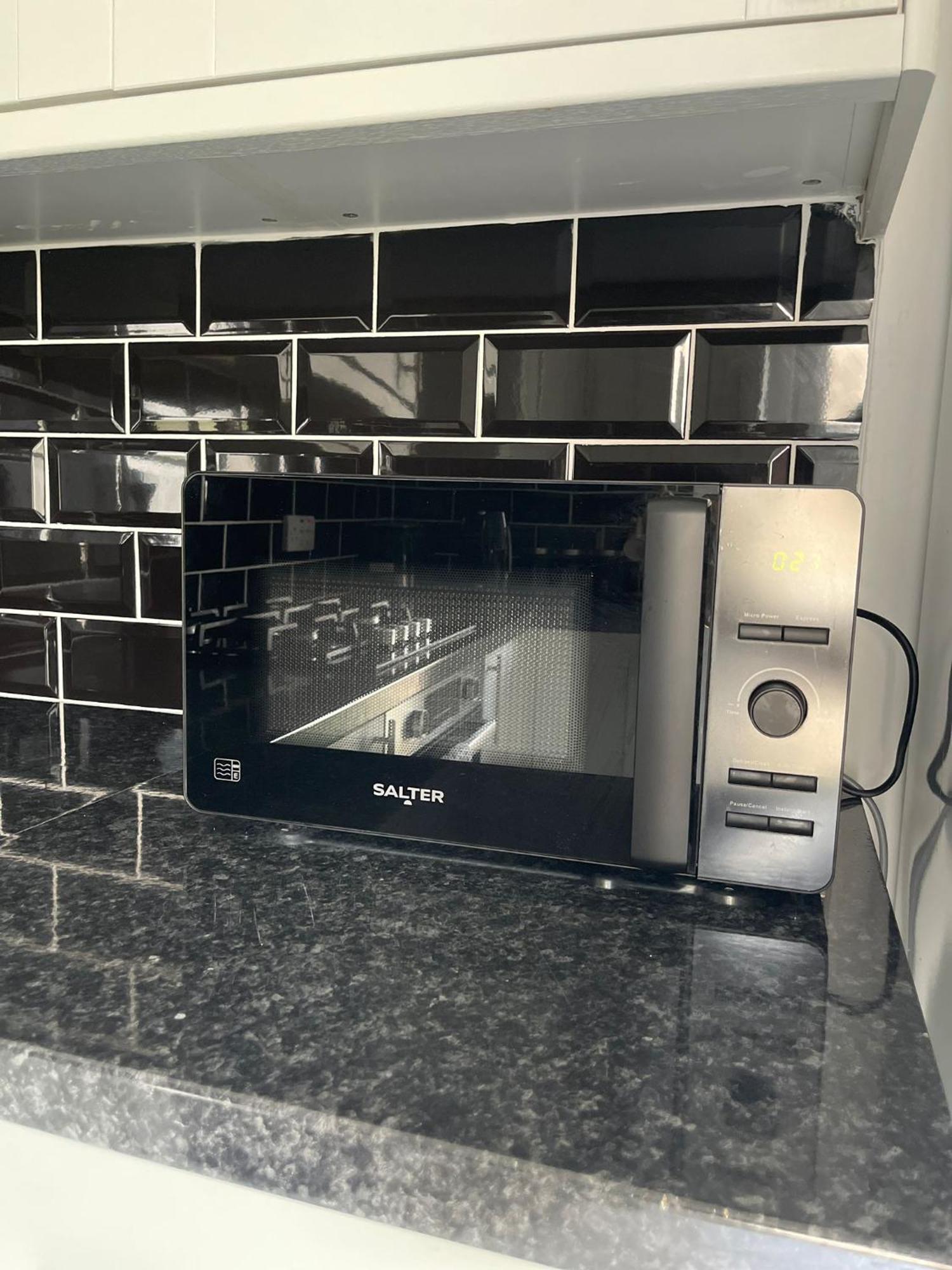 Lovely 2 Bedroom With A Garden *